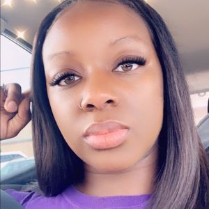 Meet your Posher, Keri